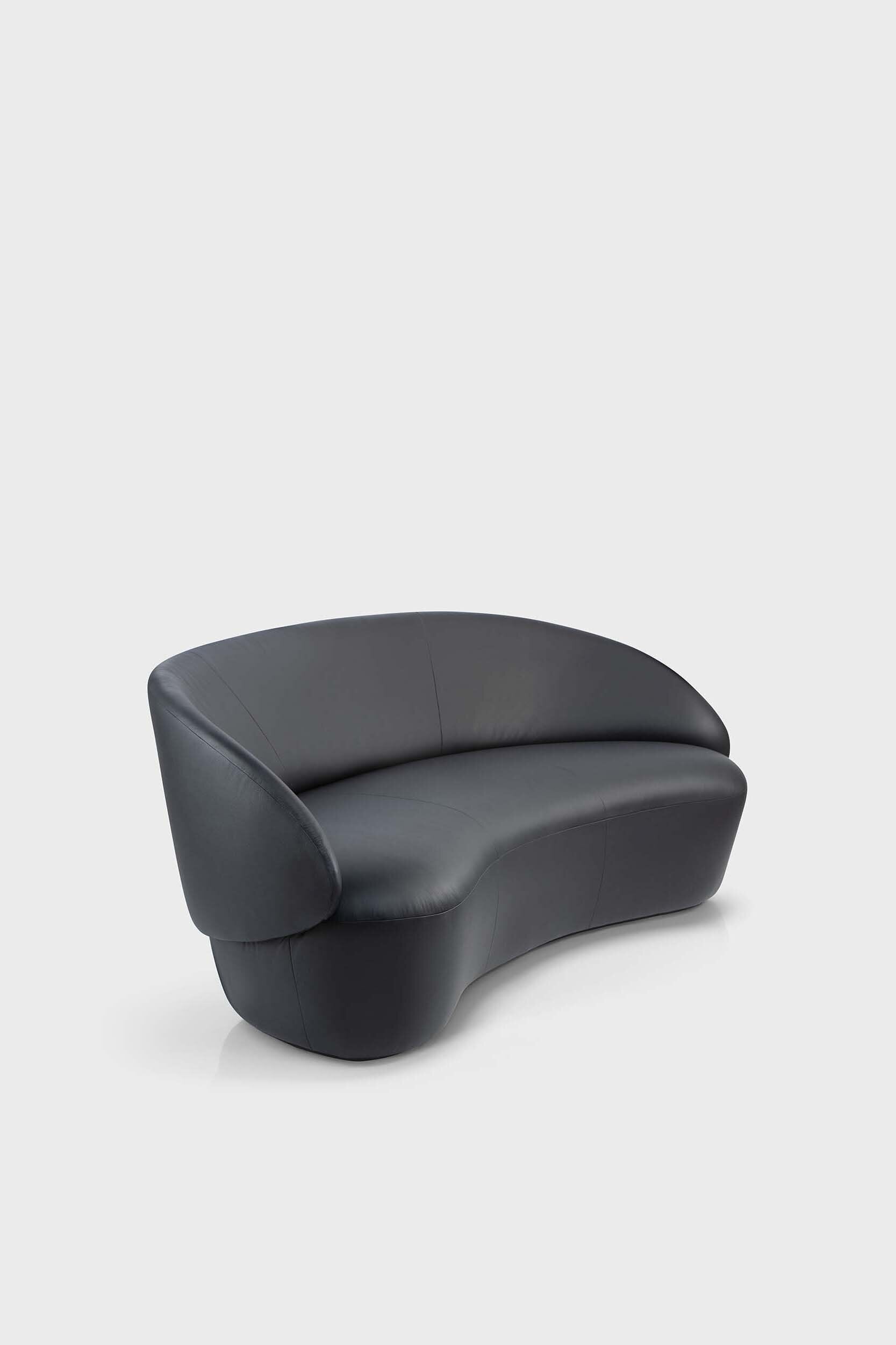 Na�ve Sofa