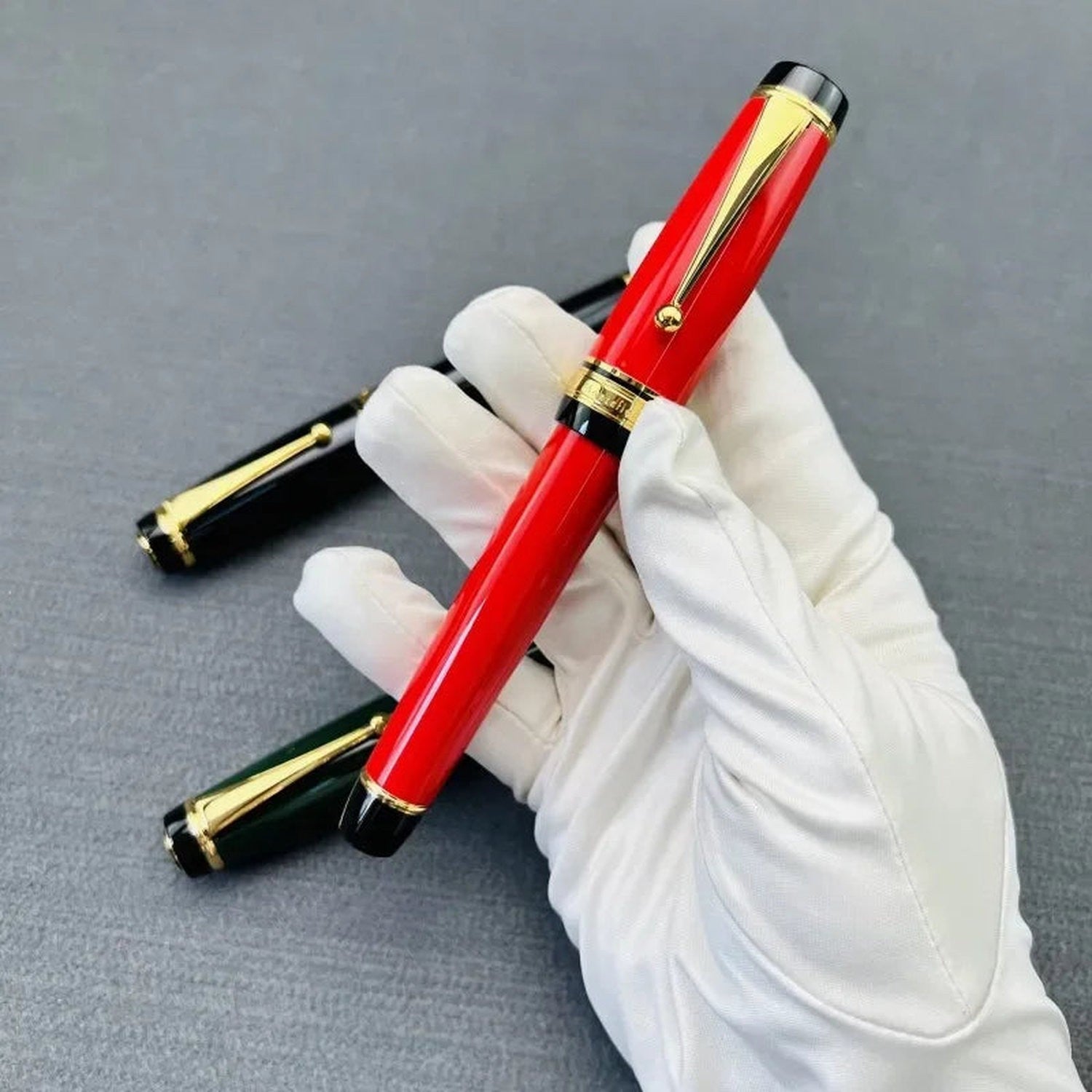 Montefiore Large Metal Fountain Pen