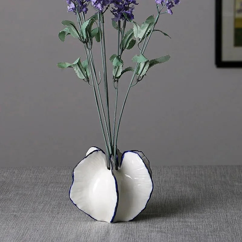 The Statement Vase — Modern Ceramic Vase for Flowers, Stems & Home Styling