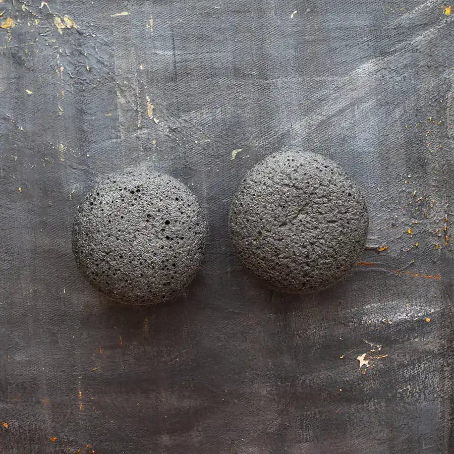 Gentle Charcoal Konjac Facial Sponge for Softer Skin