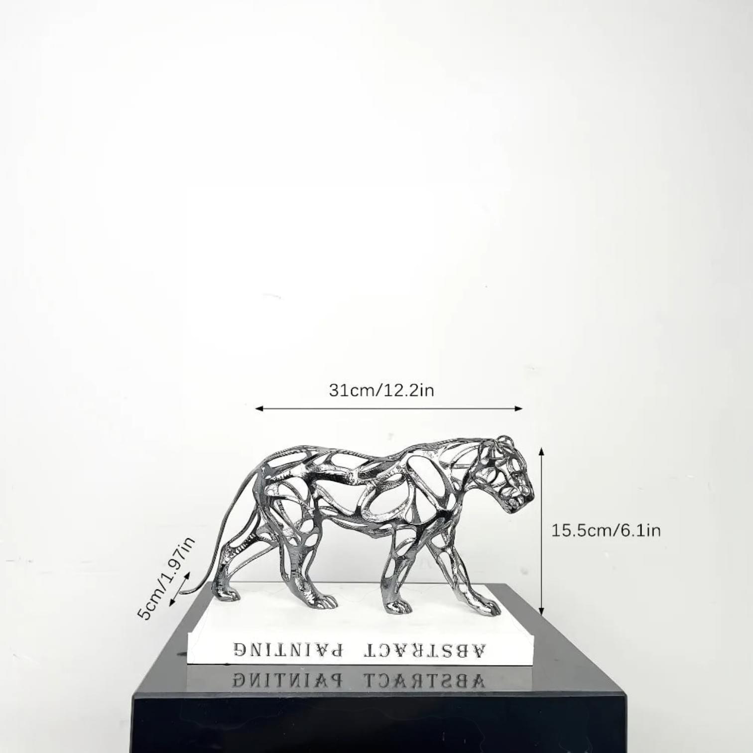 Nordic Metal Leopard Sculpture — Living Room Desktop Home Décor