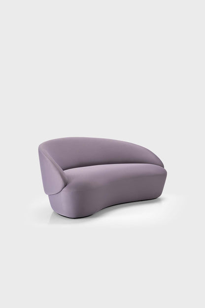 Na�ve Sofa