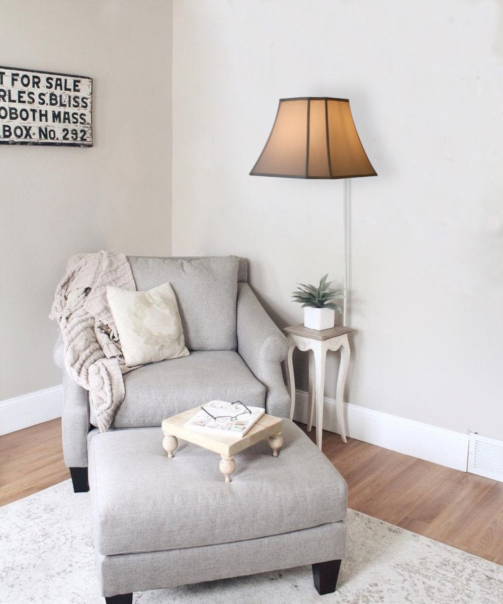 Floating shade wall light in living room - classic plug-in sconce