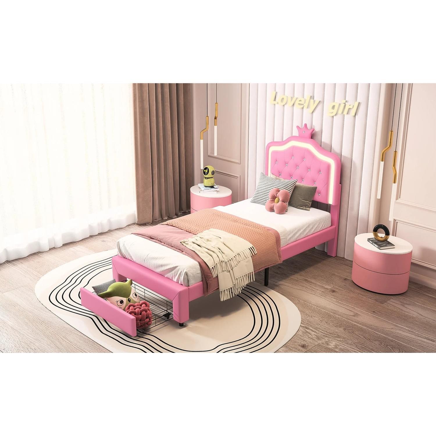 Her Room, Her World — Girls&