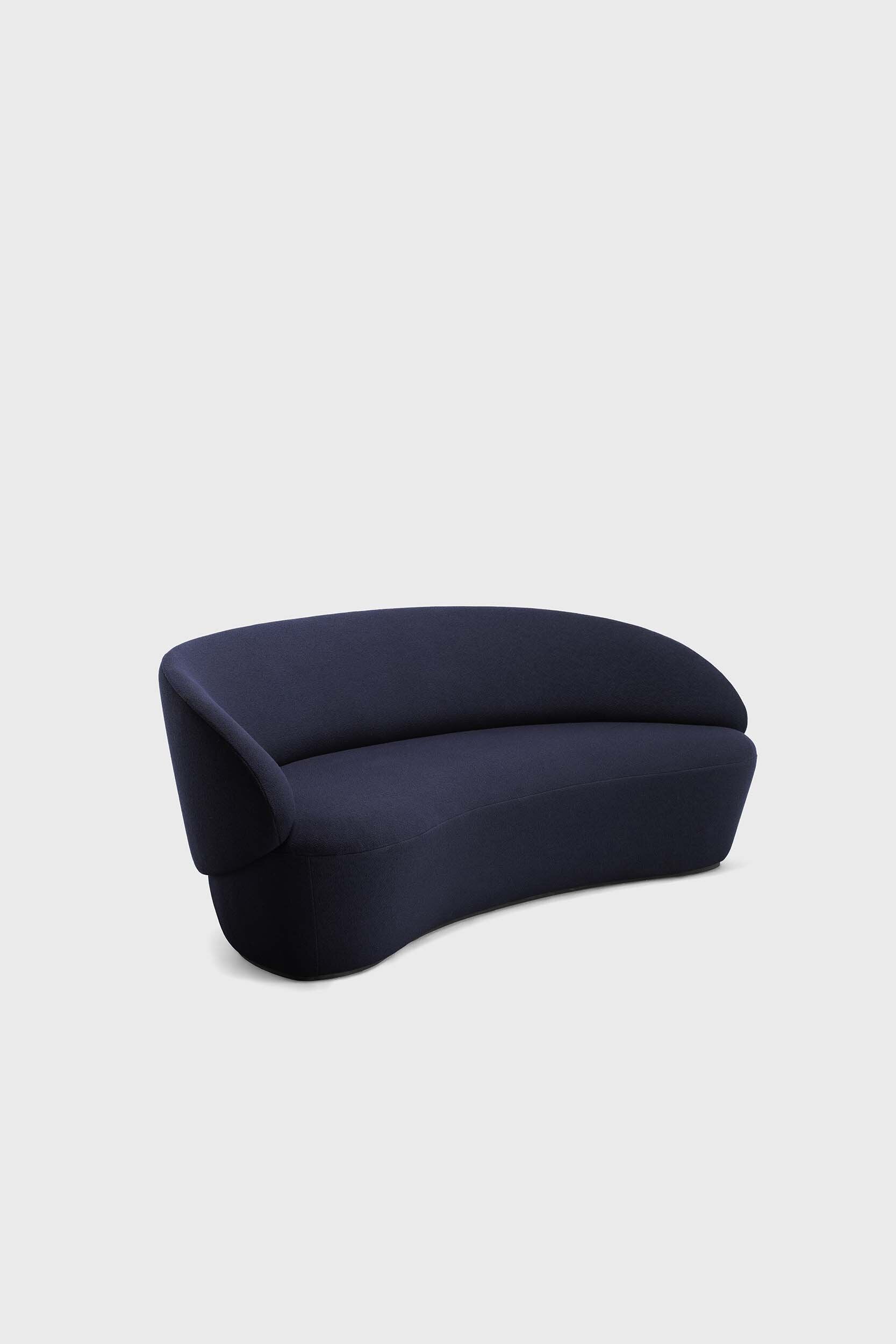 Na�ve Sofa