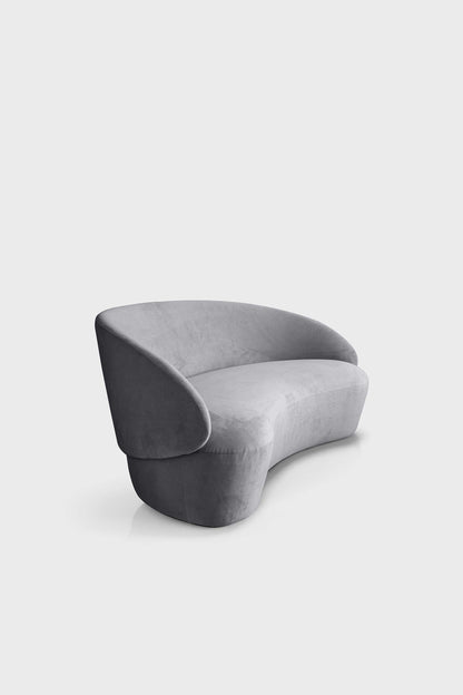 Na�ve Sofa