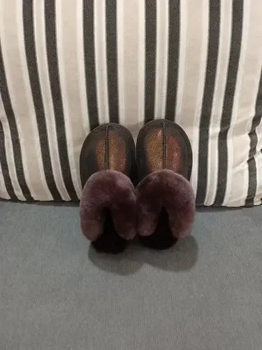 Cloud Underfoot — Natural Sheepskin & Fur Anti-Slip Home Slippers