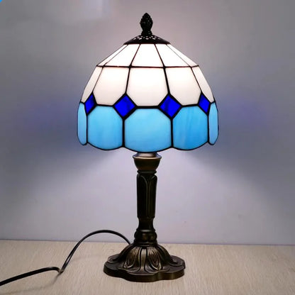 Old World Glow — European Retro Art Glass LED Desk Lamp