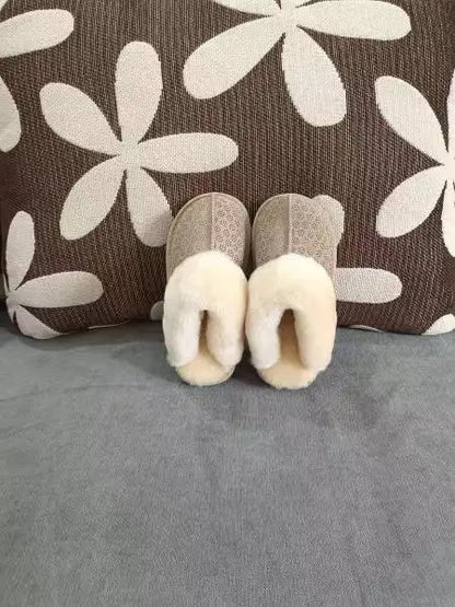 Cloud Underfoot — Natural Sheepskin & Fur Anti-Slip Home Slippers