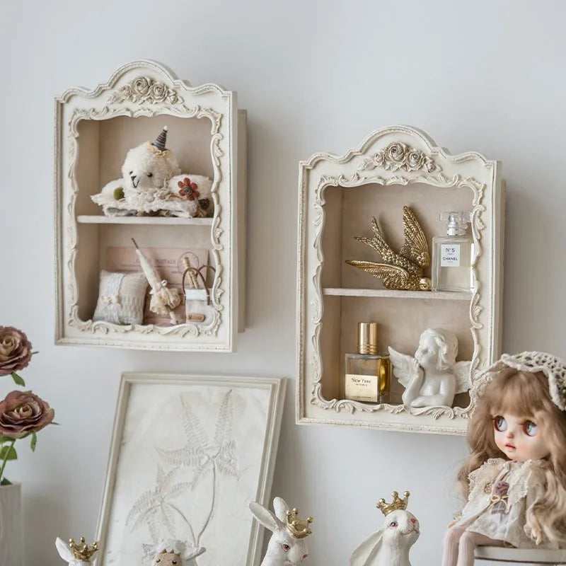 Nordic Resin Display Shelf — Two-Layer Carved Decorative Stand