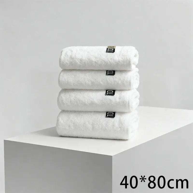 Everyday Luxury — Ultra-Absorbent Bath Towel That Won’t Shed or Fade