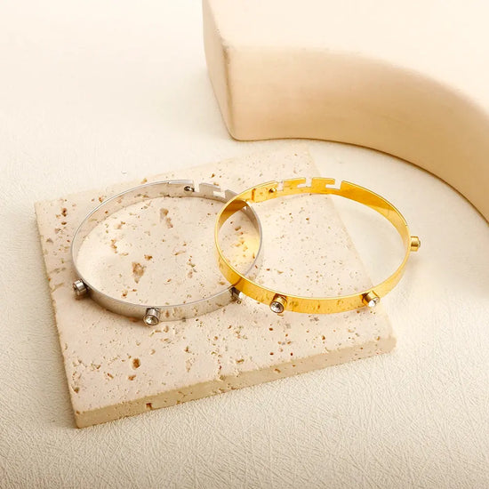 Fashion Simple Stainless Steel 3 Crystal Bracelet Bangle
