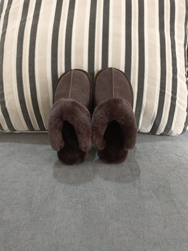 Cloud Underfoot — Natural Sheepskin & Fur Anti-Slip Home Slippers