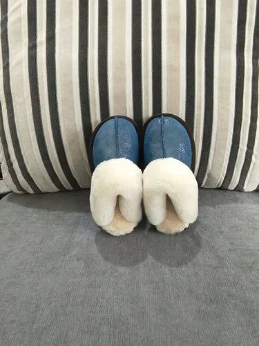Cloud Underfoot — Natural Sheepskin & Fur Anti-Slip Home Slippers