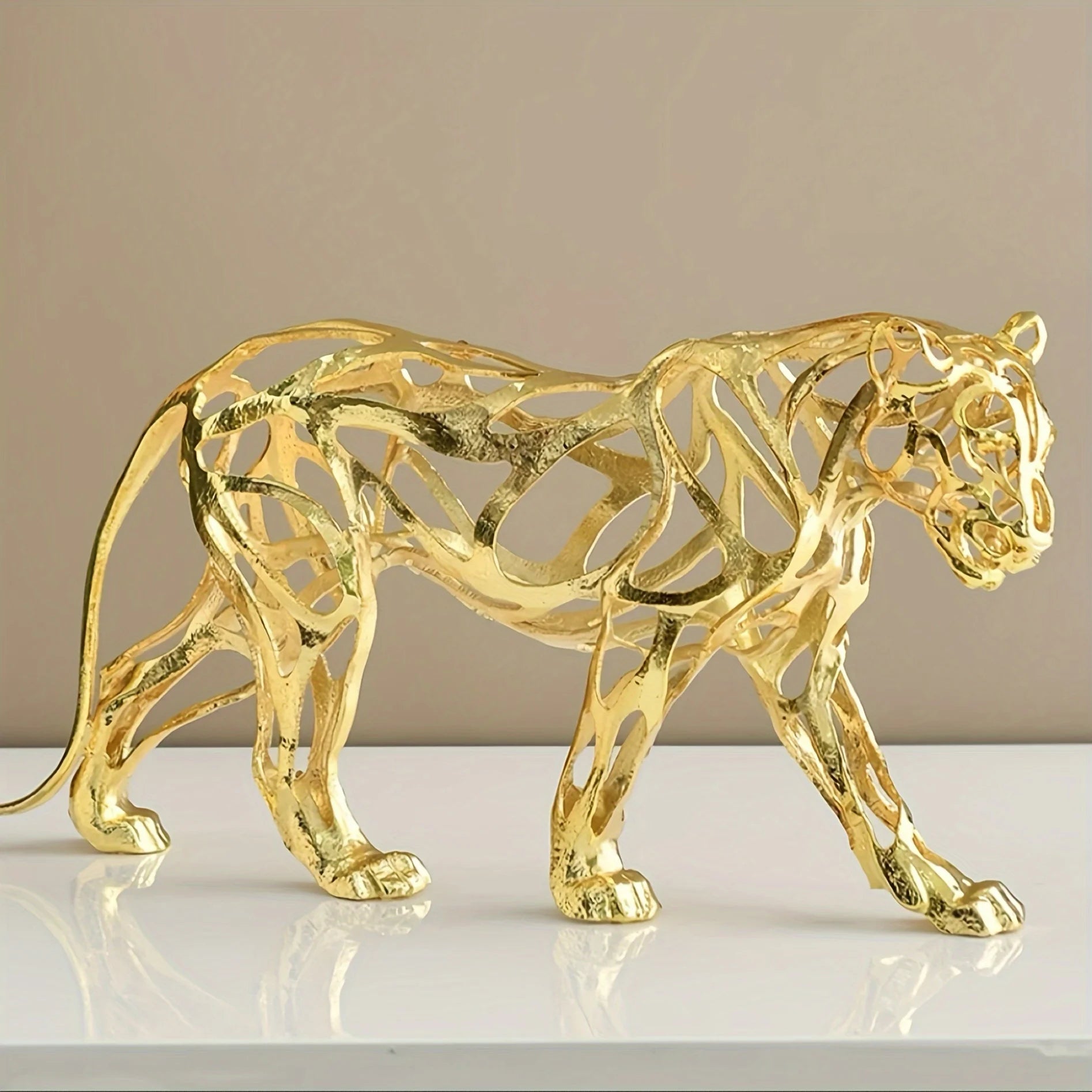 Nordic Metal Leopard Sculpture — Living Room Desktop Home Décor featuring an elegant gold-tone sculptural accent with an open, contemporary design perfect for luxury home décor and Nordic design styles.