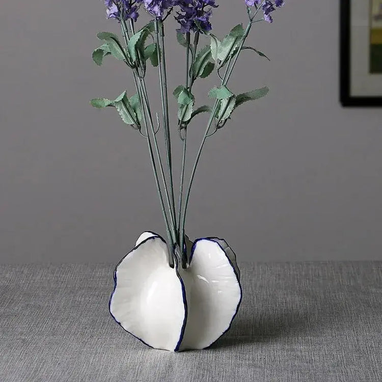 Modern Ceramic Vase – Minimalist Home Decor for Flowers & Stems