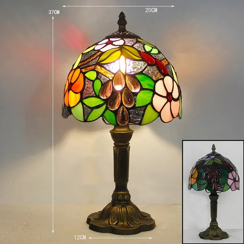 Old World Glow — European Retro Art Glass LED Desk Lamp