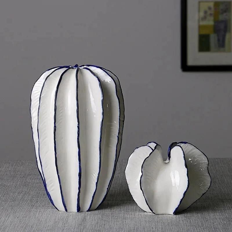 The Statement Vase — Modern Ceramic Vase for Flowers, Stems &amp; Home Styling