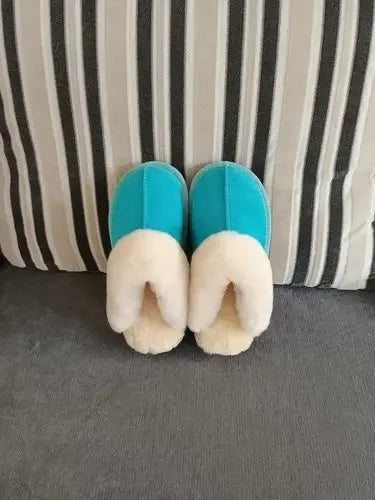 Cloud Underfoot — Natural Sheepskin & Fur Anti-Slip Home Slippers