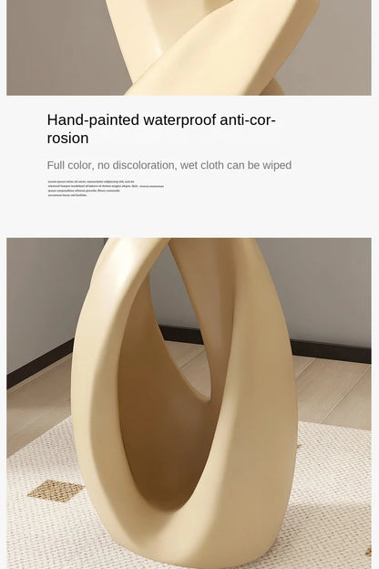 Light That Lives in the Room — Nordic Glow Resin Figurine with Ambient Light