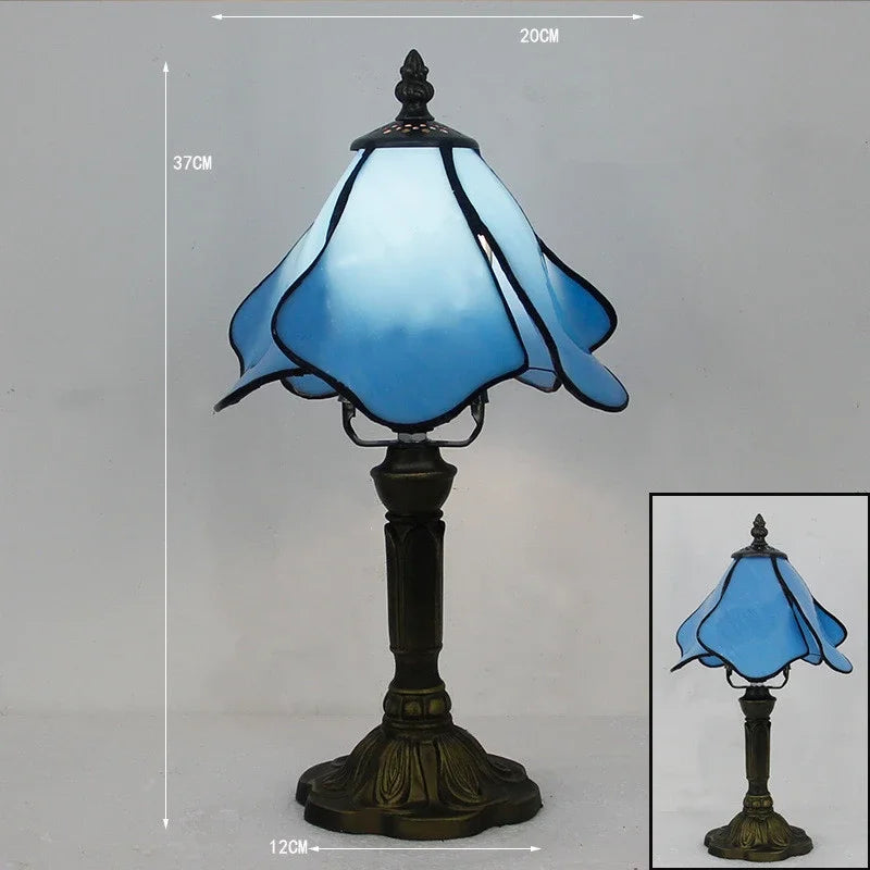 Old World Glow — European Retro Art Glass LED Desk Lamp