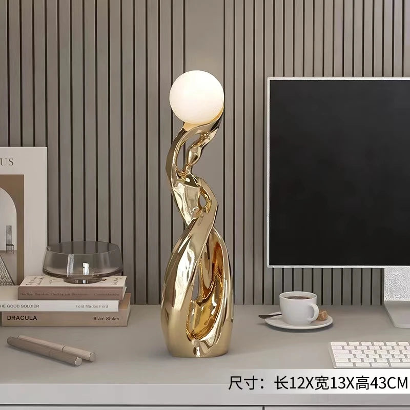 Light That Lives in the Room — Nordic Glow Resin Figurine with Ambient Light