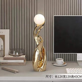 Light That Lives in the Room — Nordic Glow Resin Figurine with Ambient Light