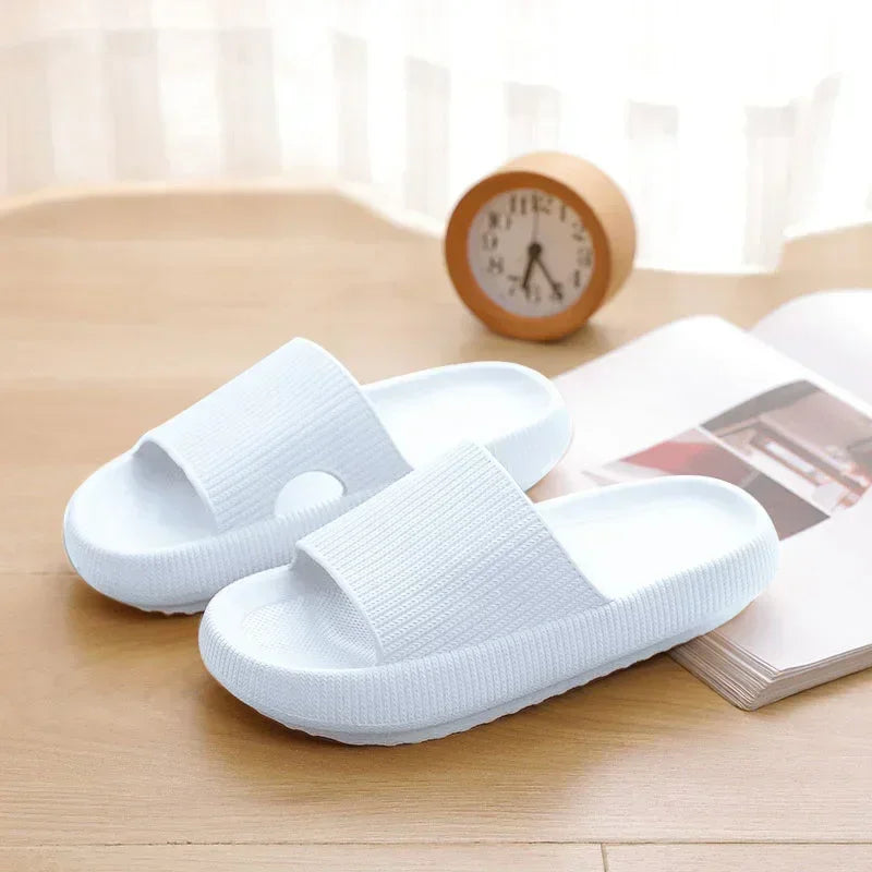 EVA Thick Sole 4cm Beach Slippers Cloud-Like Comfort Home Use Couple Height Increasing Indoor Solid Color Summer Sandals