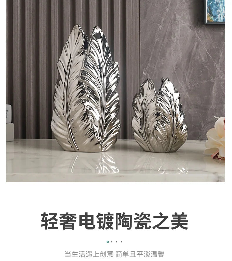 High-Glaze Ceramic Sculpture Vase — Modern Tabletop Decor