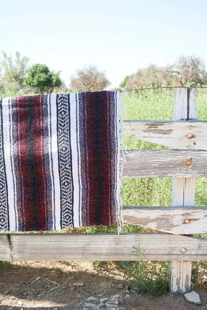 Mexican Handwoven Throw Blanket — Striped Tassel, 130×170cm