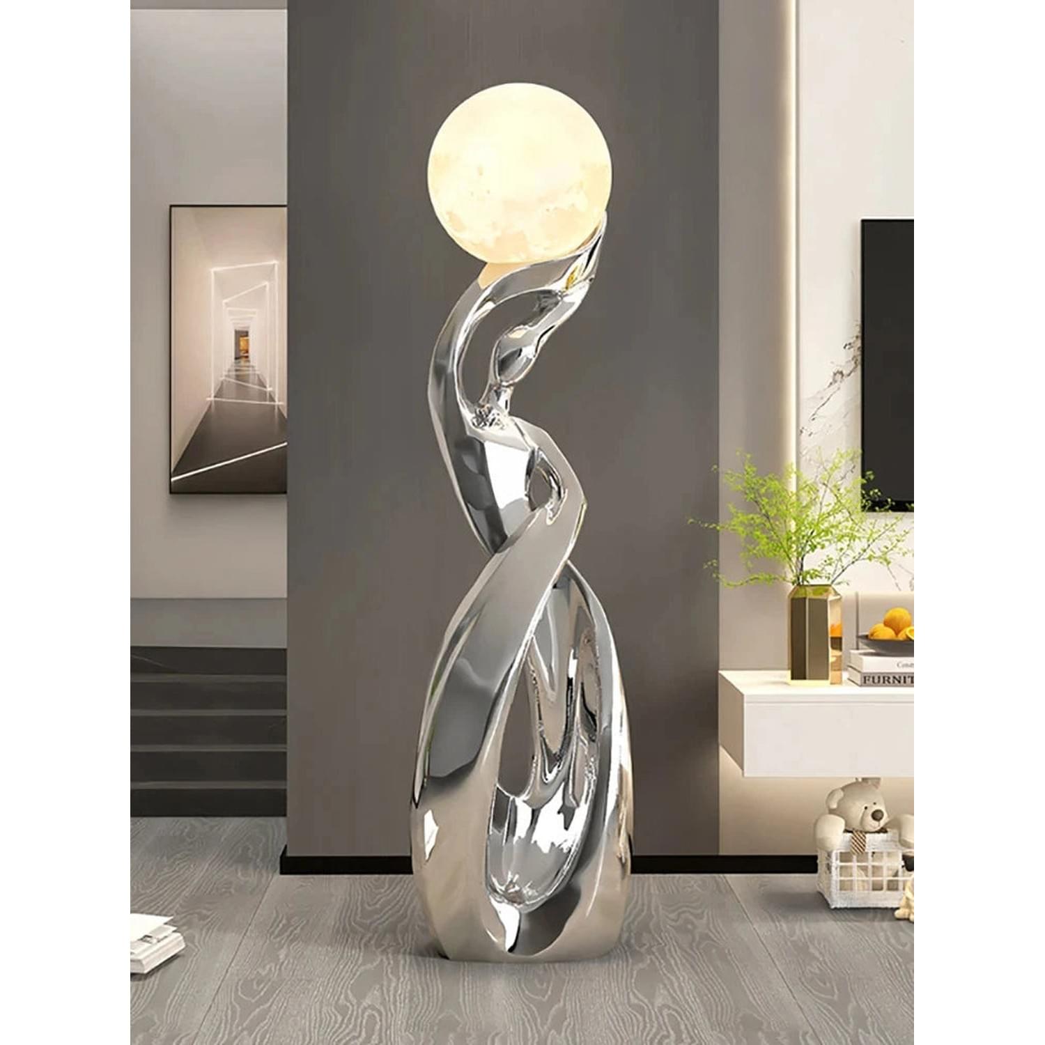 Light That Lives in the Room — Nordic Glow Resin Figurine with Ambient Light
