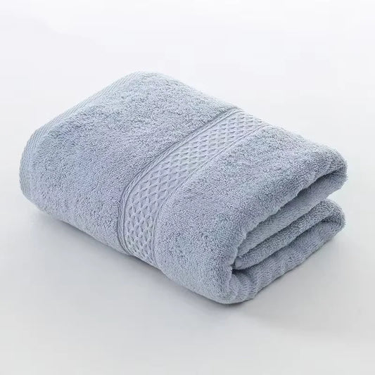 Soft & Simple — Absorbent Cotton Bath Towel in Solid Colors