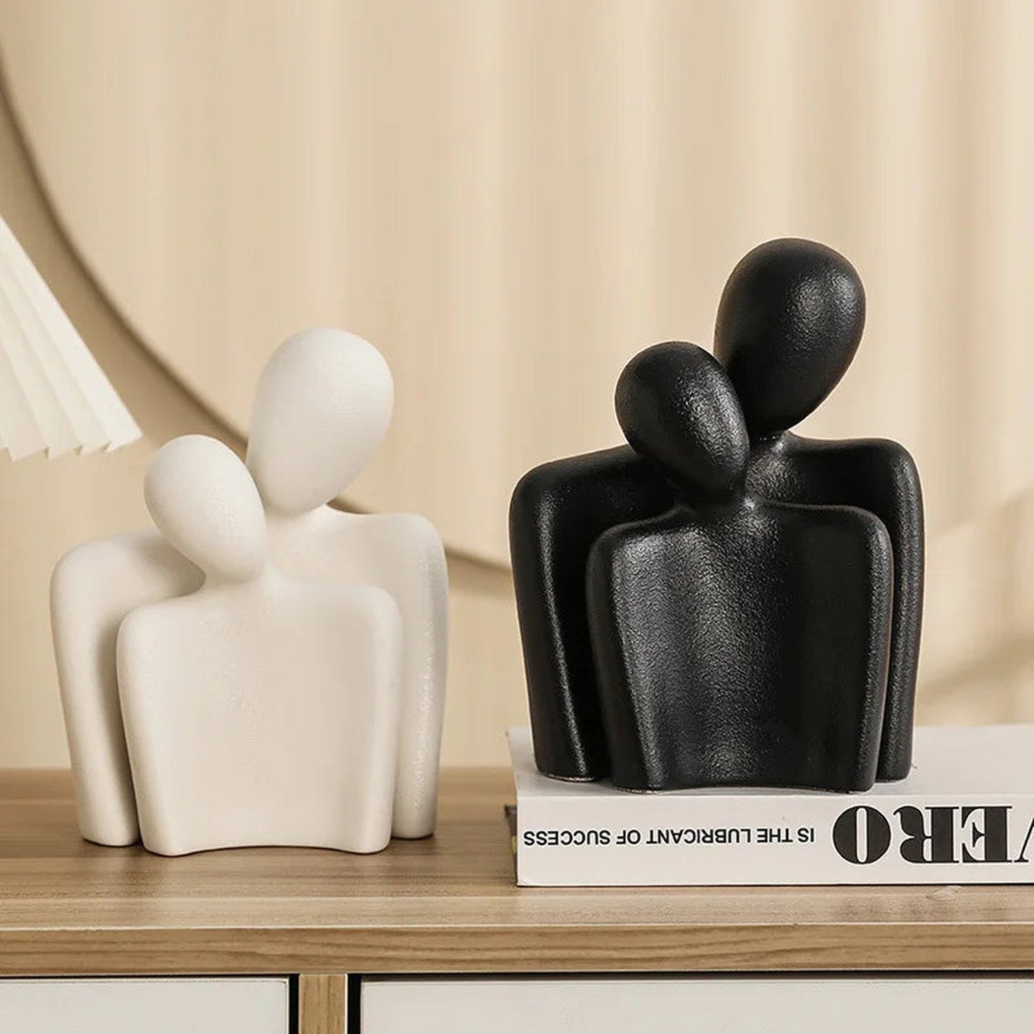 The Hug That Stays — Ceramic Love Sculpture for Home &amp; Gifting