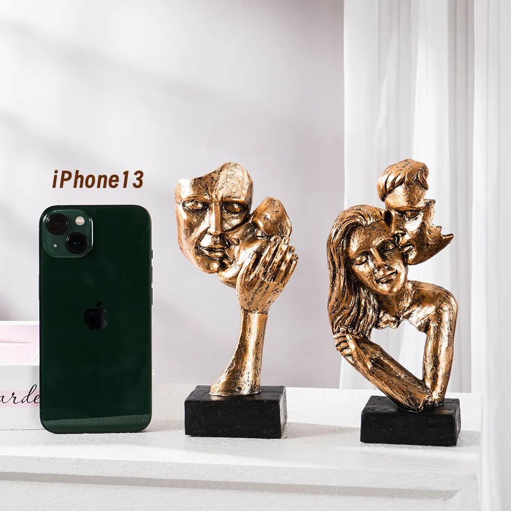 Vilead Couple Statue Lover Sculptures Tabletop Shelf Decor Anniversary Wedding Gift Home Interior Contemporary Mantel Bookshelf