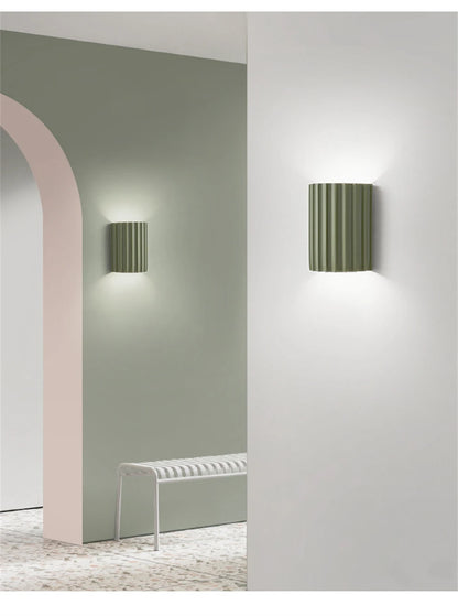 Nordic Macaroon Resin LED Wall Lamp — Sculptural Bedside Glow