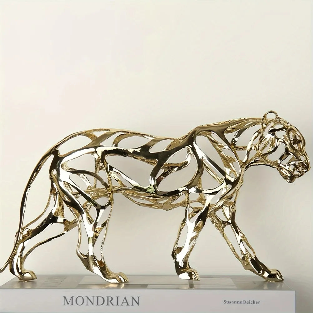 Nordic Metal Leopard Sculpture — Living Room Desktop Home Décor featuring a gold-tone openwork metal leopard figurine with a modern sculptural design, perfect for luxury home décor and Nordic design accents.