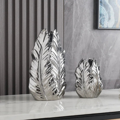 High-Glaze Ceramic Sculpture Vase — Modern Tabletop Decor