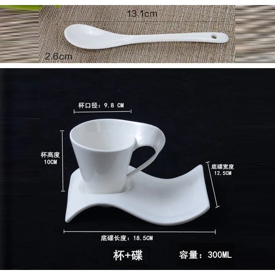 Wavy Ceramic Coffee & Espresso Cup — Modern Mug & Couple Gift