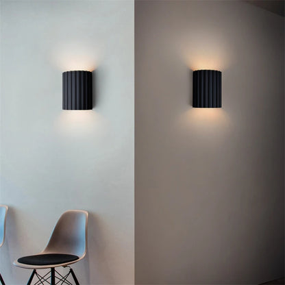 Nordic Macaroon Resin LED Wall Lamp — Sculptural Bedside Glow